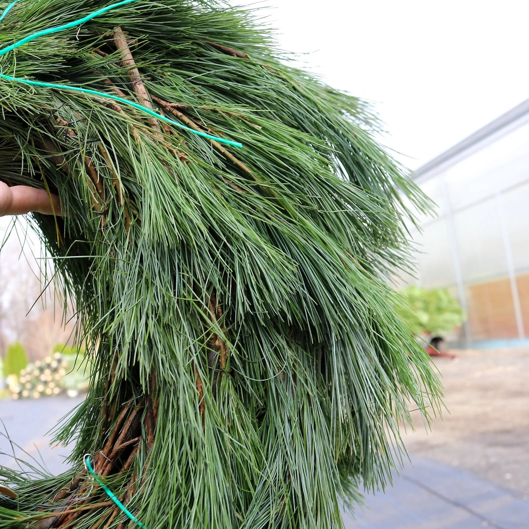 Roping Garland White Pine Heavy Grade Per Yard