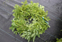 Load image into Gallery viewer, Balsam Wreath 30"
