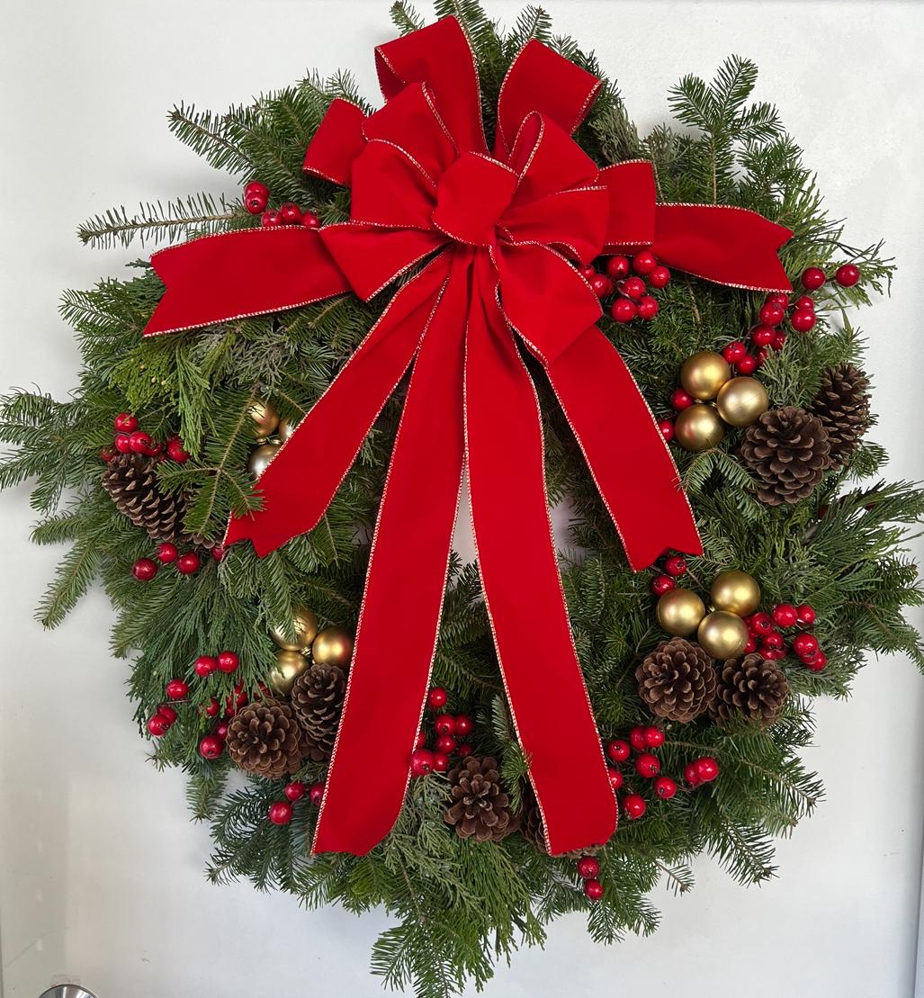 Wreath Hand Decorated 28in Christmas Cheer